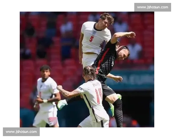 荷兰对阵奥地利强强对话解析两队战术与胜负关键赛前形势深度解读